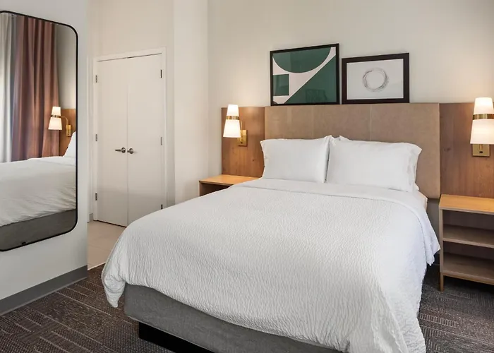Staybridge Minneapolis-bloomington By Ihg Hotel 3*